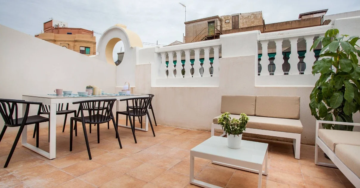 apartamentos turísticos de lujo en Valencia terraza