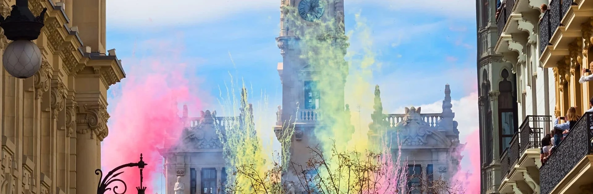 Alojamiento céntrico para Fallas Valencia 2025 mascletá