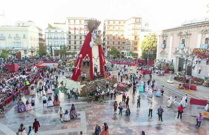 Reservar alojamiento para Fallas Valencia 2025