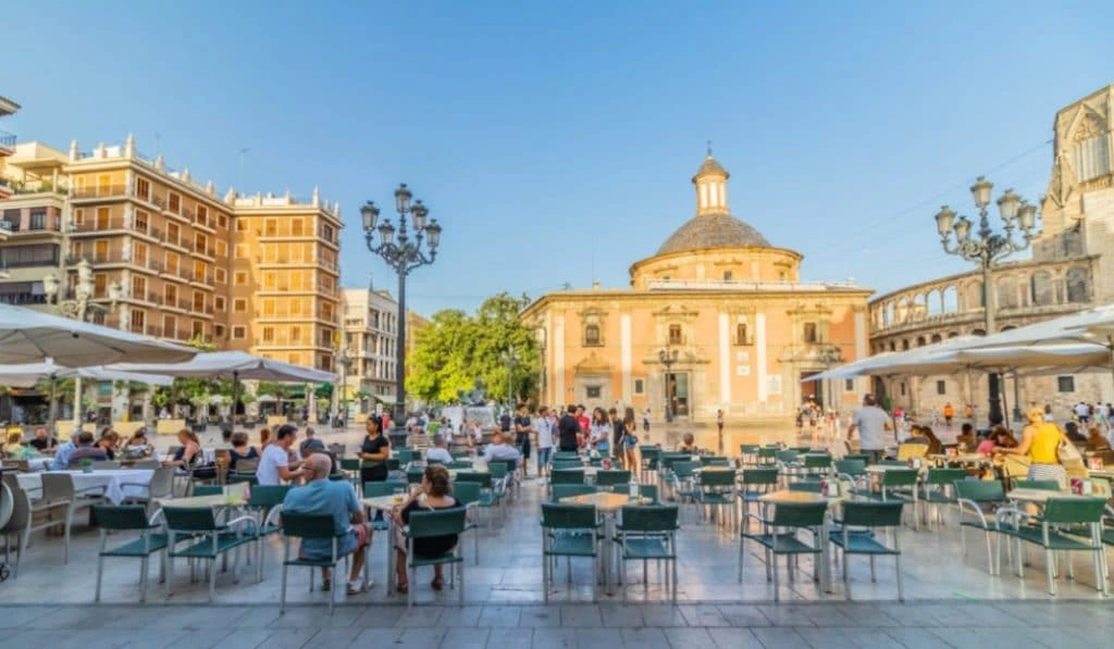 Apartamentos Turísticos en Valencia para Semana Santa terraza