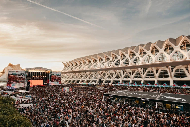 apartamentos turísticos en Valencia para festivales de verano