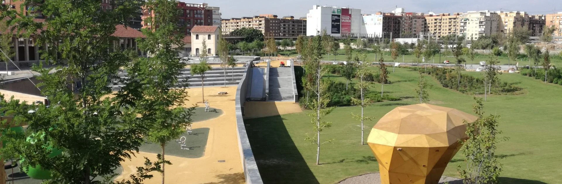reservar alojamiento turístico Valencia verano