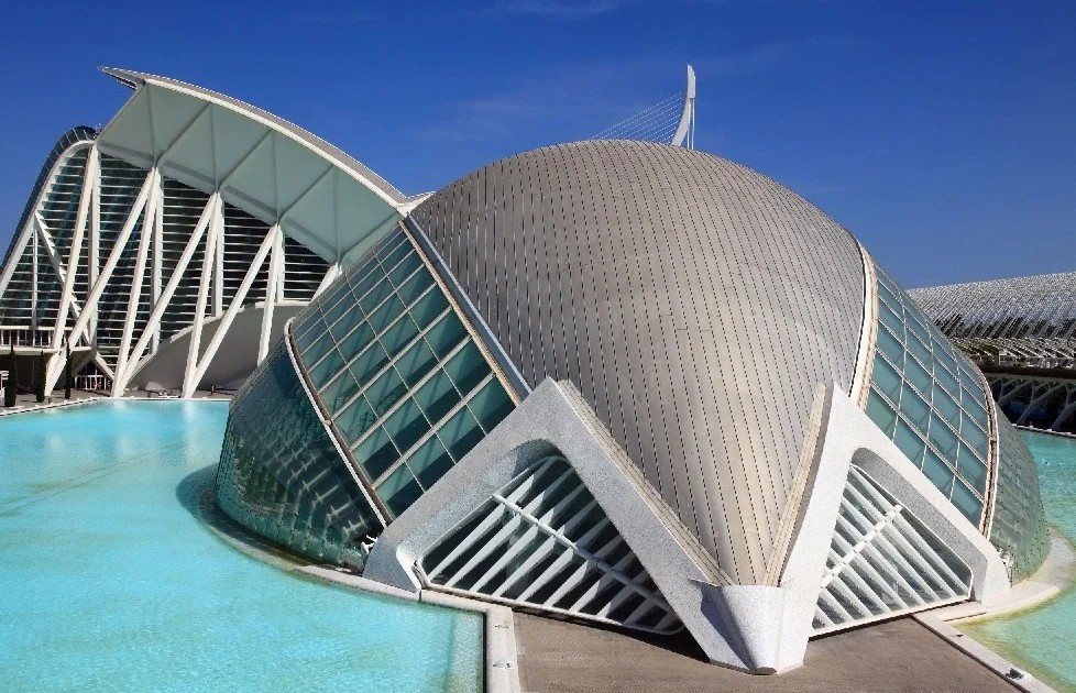 apartamentos para viajar a Valencia en junio con clima ideal y tranquilidad