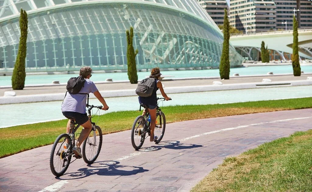 apartamentos turísticos en Valencia con acceso a carril bici