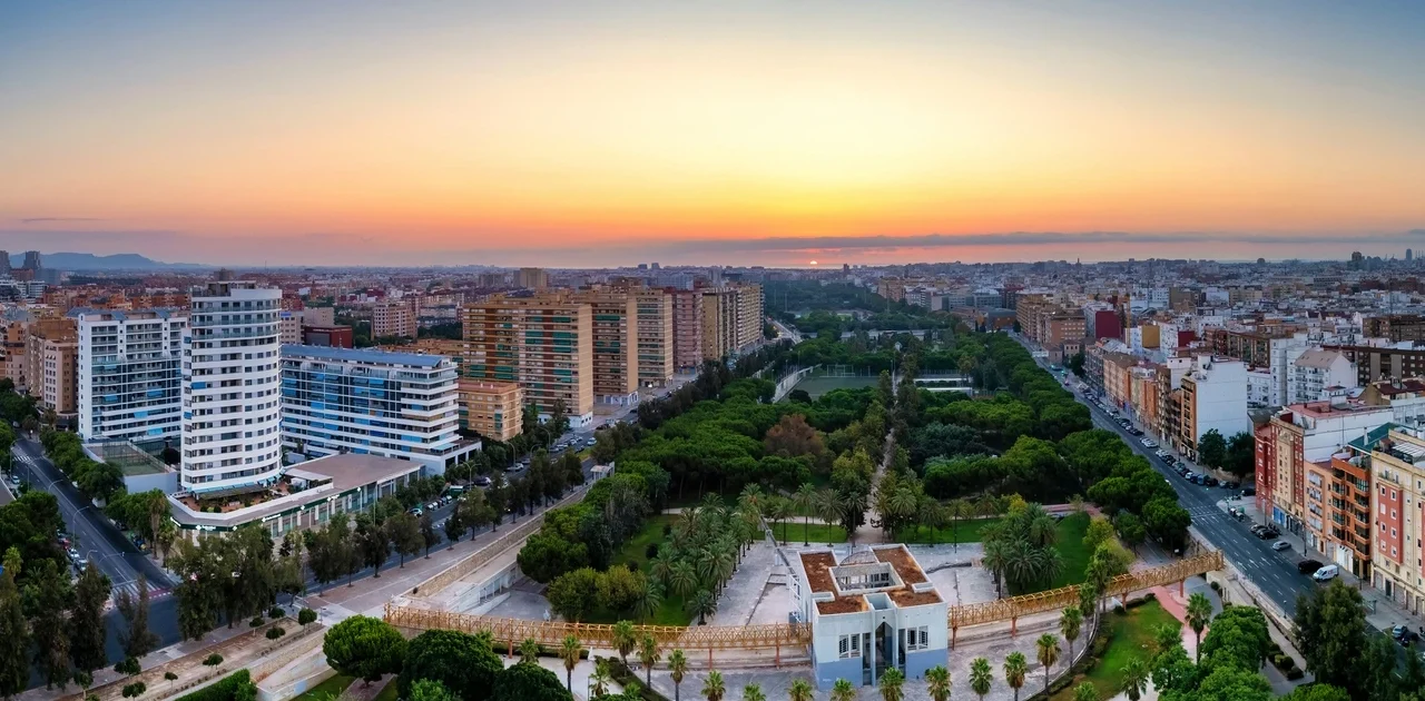 apartamentos turísticos en Valencia junto a zonas verdes y rutas de paseo
