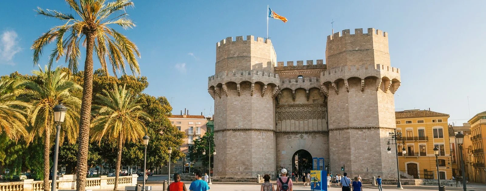 dónde dormir en Valencia para descubrir el barrio del Carmen