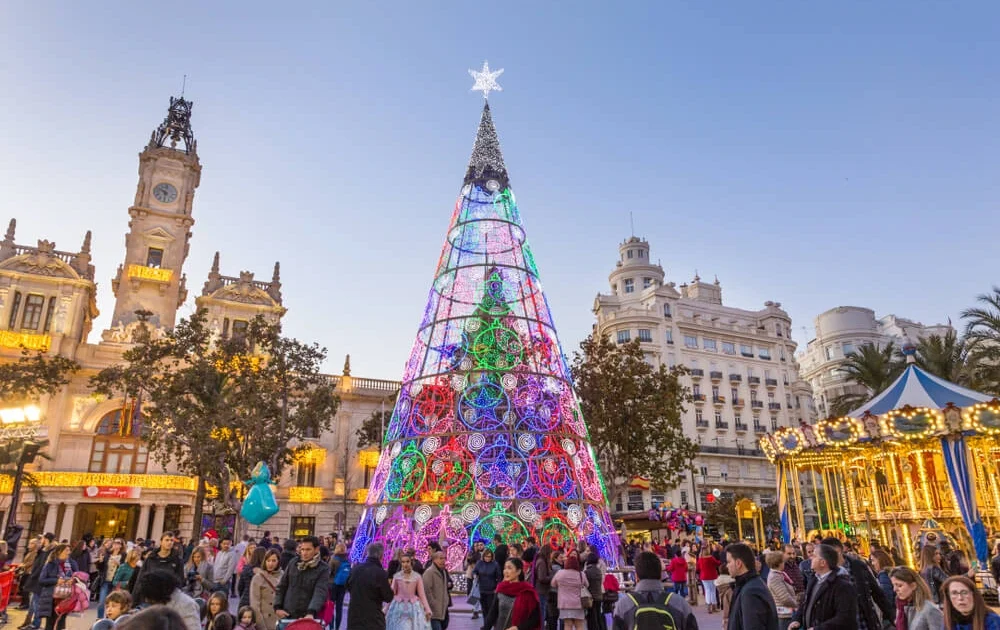 Apartamentos en Valencia para Navidad y mercadillos navideños plaza del ayuntamientio