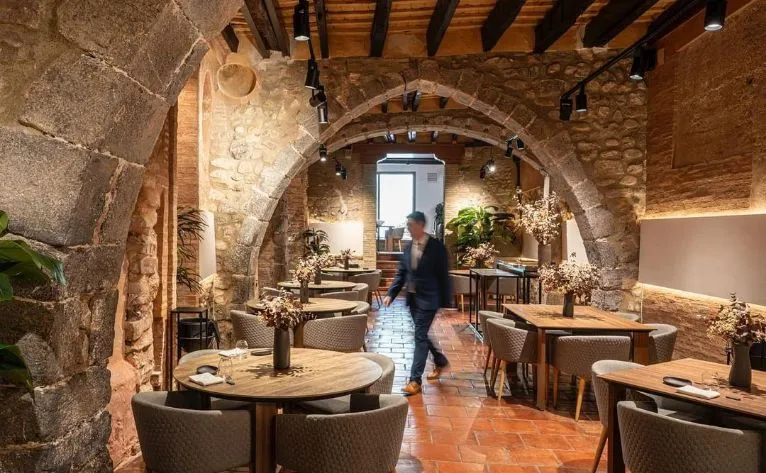 Estancias en Valencia para escapadas gastronómicas con estrellas Michelin