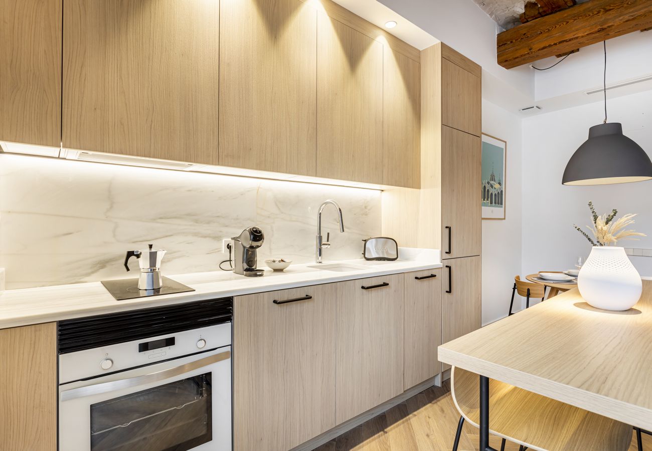 Ferienwohnung in Valencia - Bright & Cozy Apartment in the Heart of Valencia – With Sunny Terrace! 4