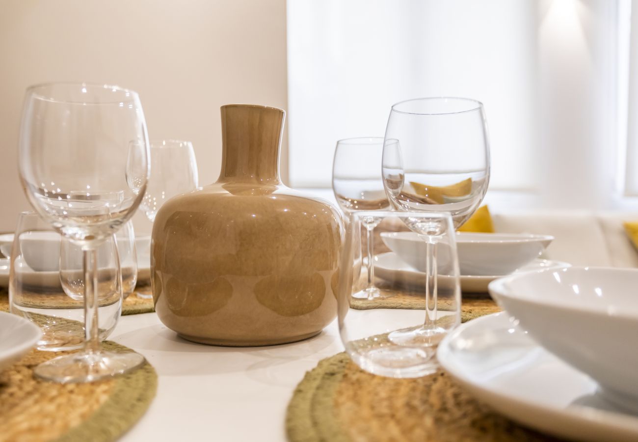Apartment in Valencia / València - Stylish Apartment in the Heart of the City