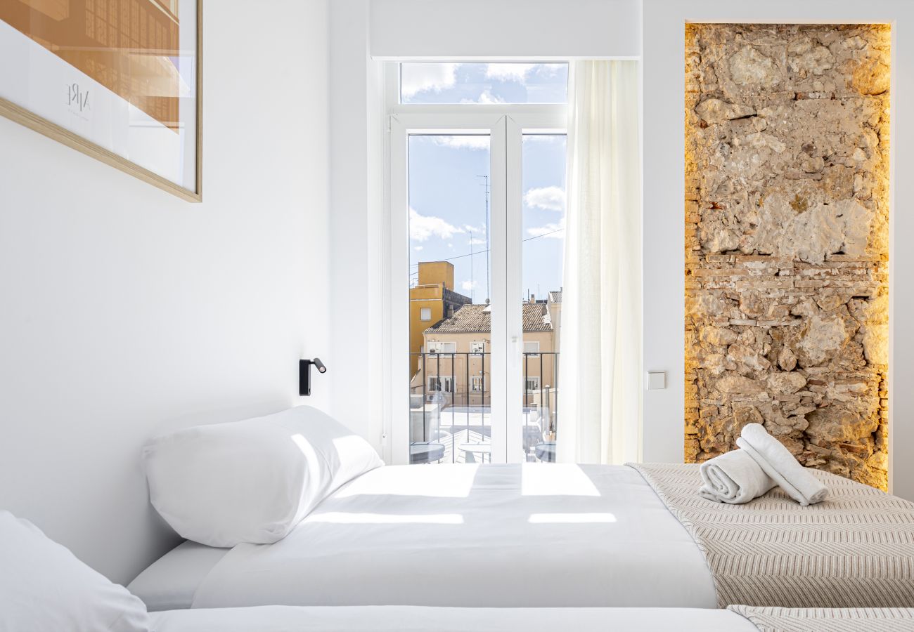 Apartment in Valencia / València - Stunning Duplex in the City Center. 7