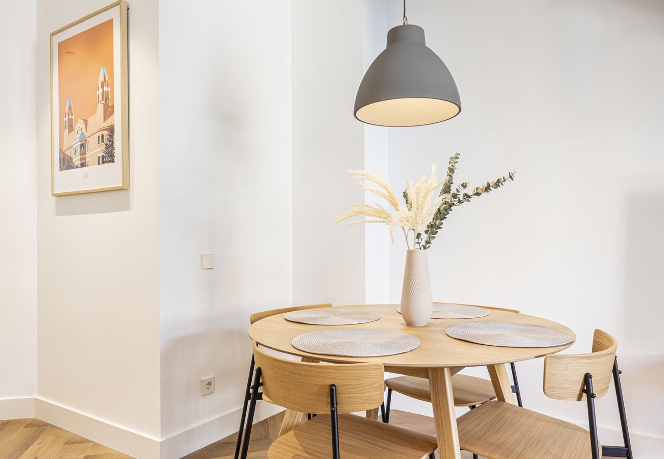 Apartment in Valencia / València - Stunning Duplex in the City Center. 7